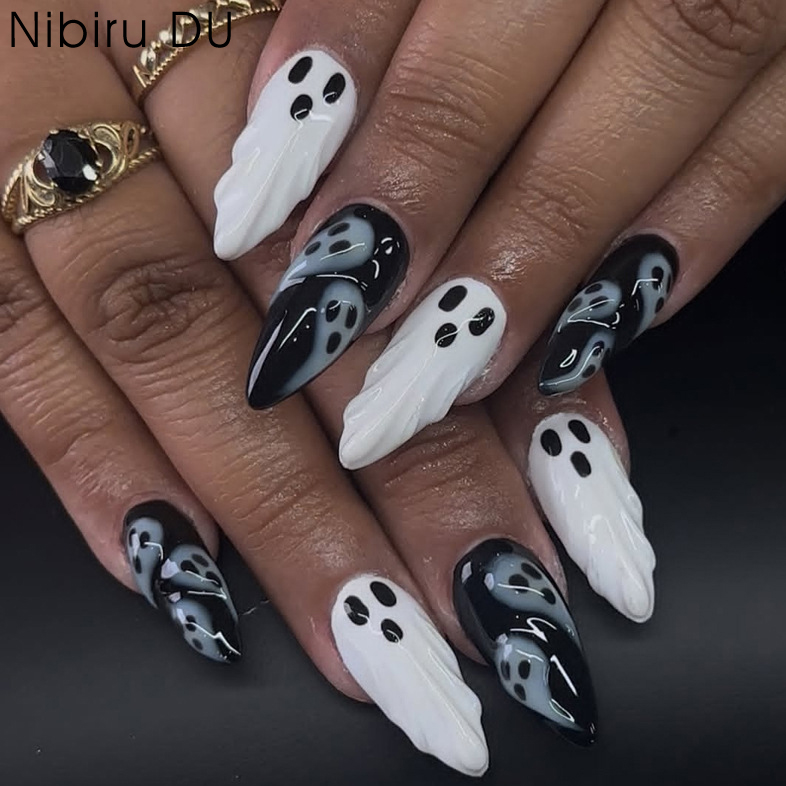 Resin Art Case - 30 pièces 2025 Halloween amande forme