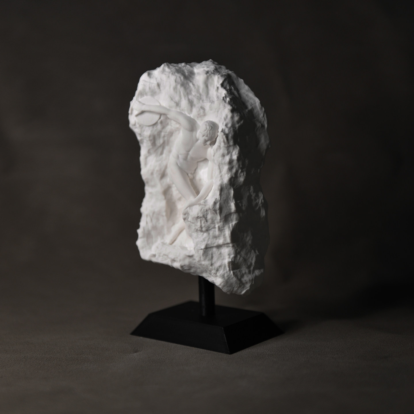 Statue grecque du Discobolos e - Resin Art Aesthetic avis et prix