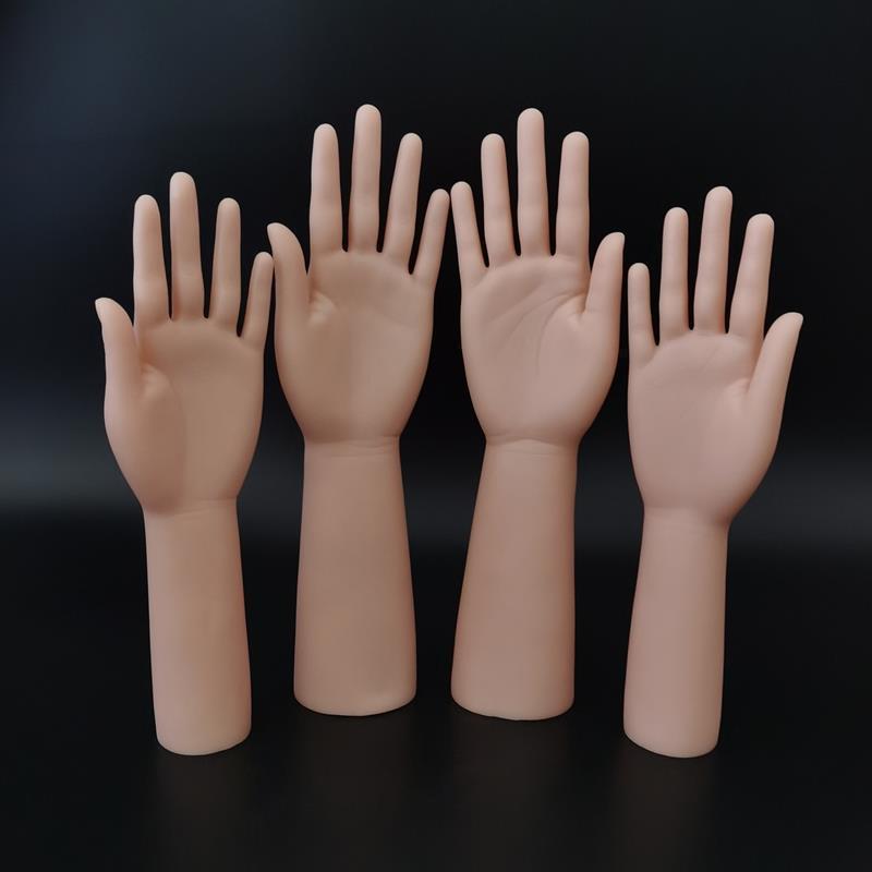 Mannequin réaliste en silicone - Resin Art Watch avis et prix